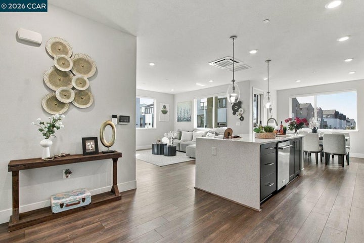 Photo 1 of 56 — 3207 Mallard Ct 304, San Jose, CA 95117