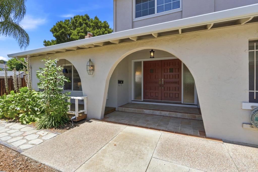 1156 Lansdale Court