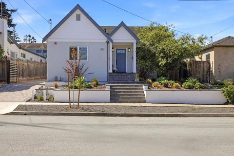 Photo of 1333 Laguna Avenue, Burlingame, CA 94010 (MLS # ML82038341)