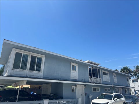 Photo of 111 19th Street, Newport Beach, CA 92663 (MLS # RS26107038)