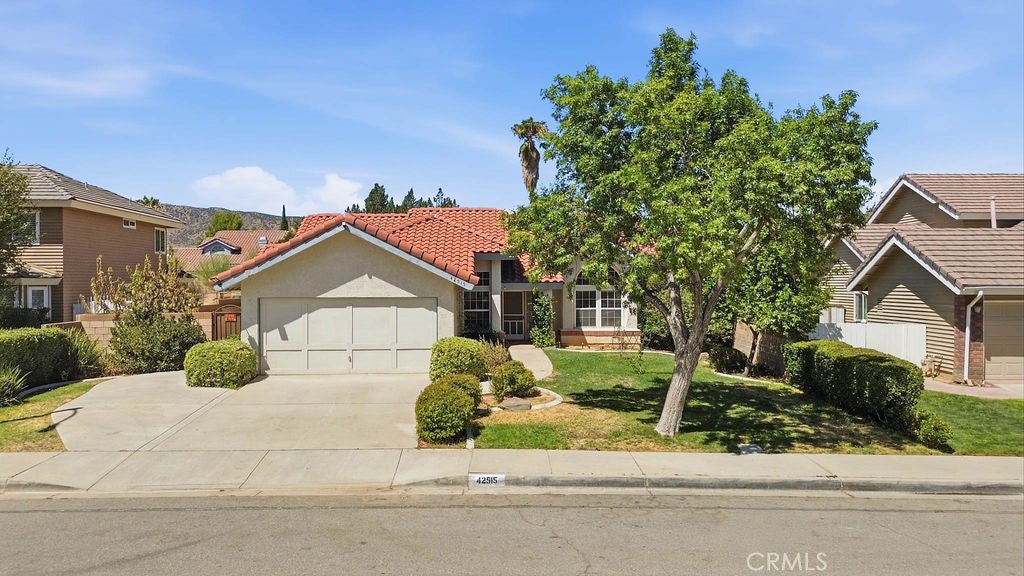 42515 Carriage Way