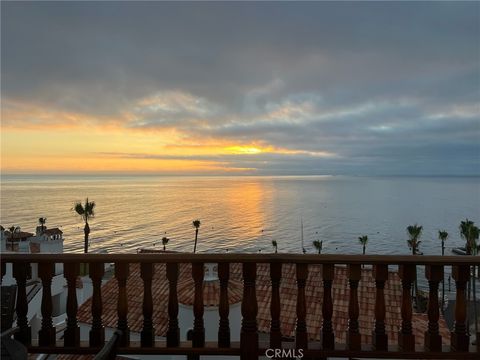 Photo of 30 Camino De Flores #71, Avalon, CA 90704 (MLS # SB25019733)