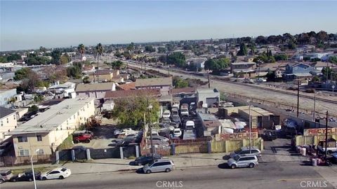 11428 S Main Street Los Angeles CA 90061