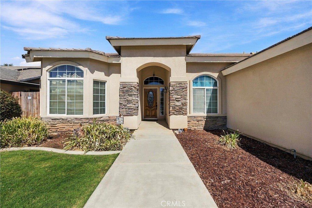 654 Mountain Mist Court