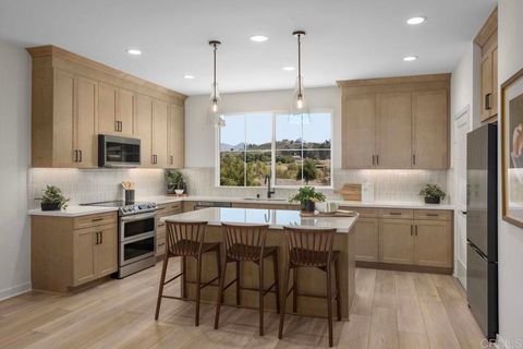 2556 Chamomile Lane Carlsbad CA 92008
