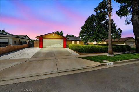 7470 Blanchard Avenue Fontana CA 92336