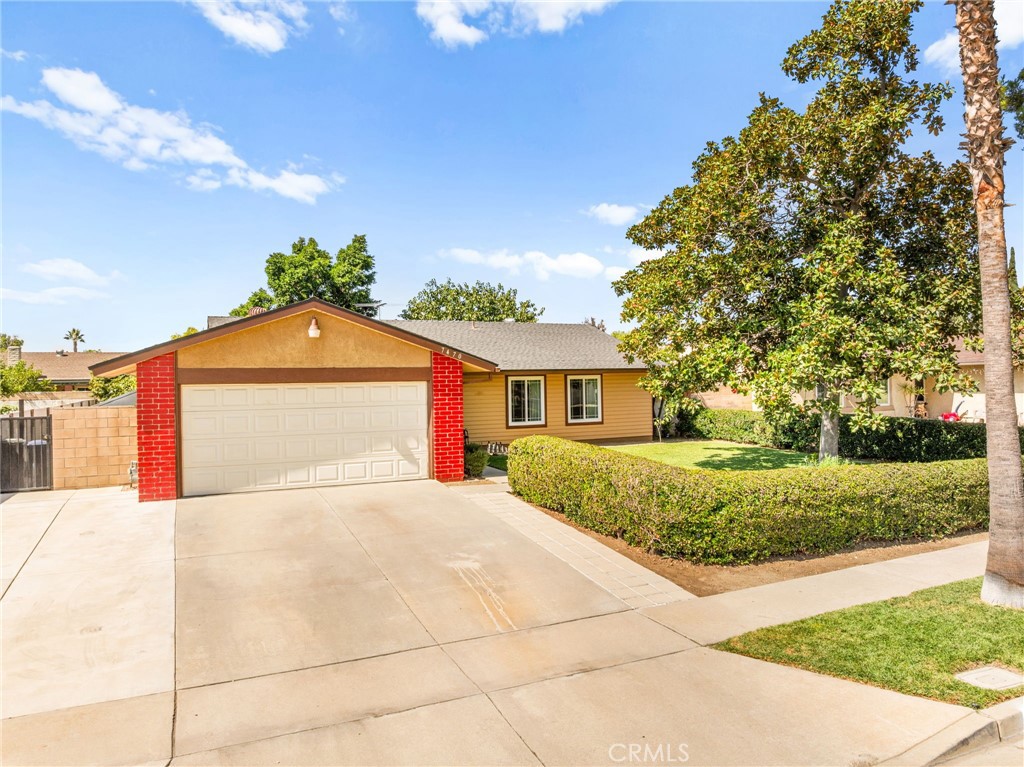 Welcome to 7470 Blanchard Ave in Fontana — a beautifully maintained 3-bedroom, 2-bathroom home offering 1,310 sq ft of comfortable living space on a generous 7,700 sq ft lot. This inviting property features new windows, updated flooring, and a new garage door opener for added convenience and efficiency. Step outside to your own private orchard — the backyard is home to a variety of fruit trees, including nectarine, orange, guava, fig, and honey locust, perfect for garden lovers or anyone who enjoys fresh, homegrown produce. The large lot provides plenty of space for outdoor entertaining, gardening, or potential future expansion. Located in a quiet neighborhood with easy access to schools, shopping, and freeways, this home blends comfort, charm, and convenience.
Don’t miss this opportunity to own a move-in-ready home with character and space to grow!