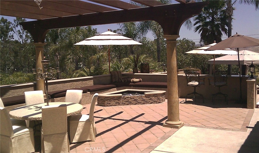 10071 Highcliff Drive