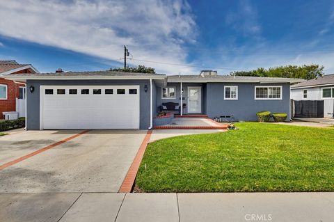 1841 Fanwood Long Beach CA 90815