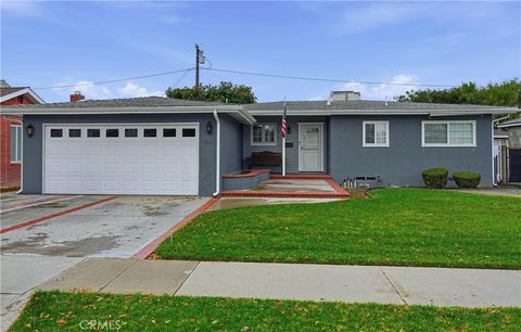 1841 Fanwood Long Beach CA 90815