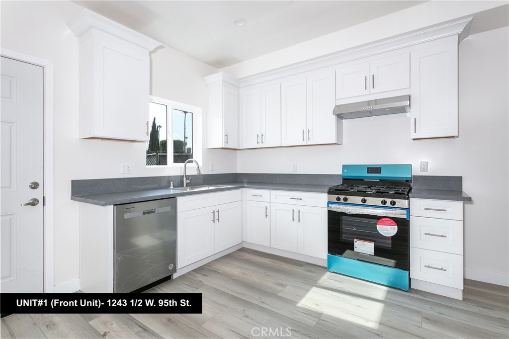 1241 W 95th Street