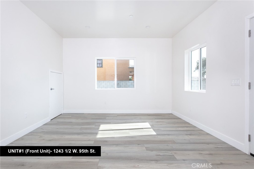 1241 W 95th Street