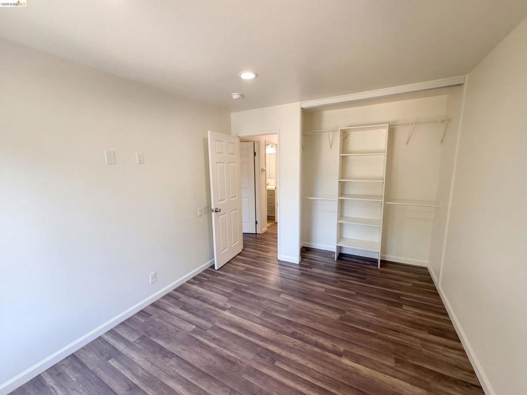 2767 Lone Bluff Way