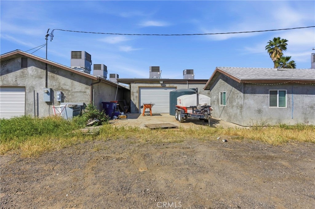 2810 Patton