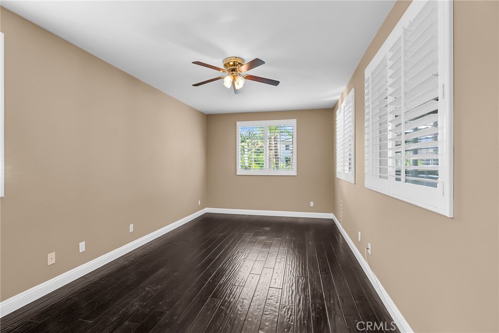 Eagle Glen - Residential