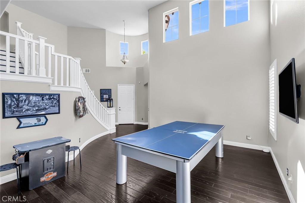 Eagle Glen - Residential