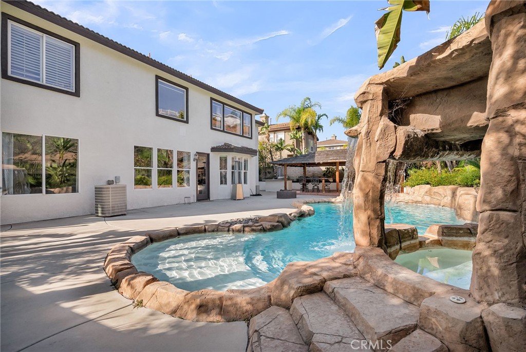 Eagle Glen - Residential