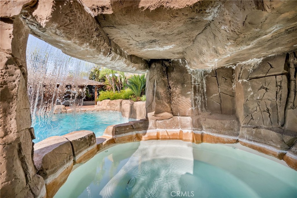 Eagle Glen - Residential