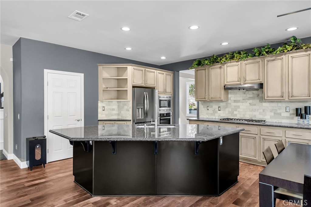 Eagle Glen - Residential