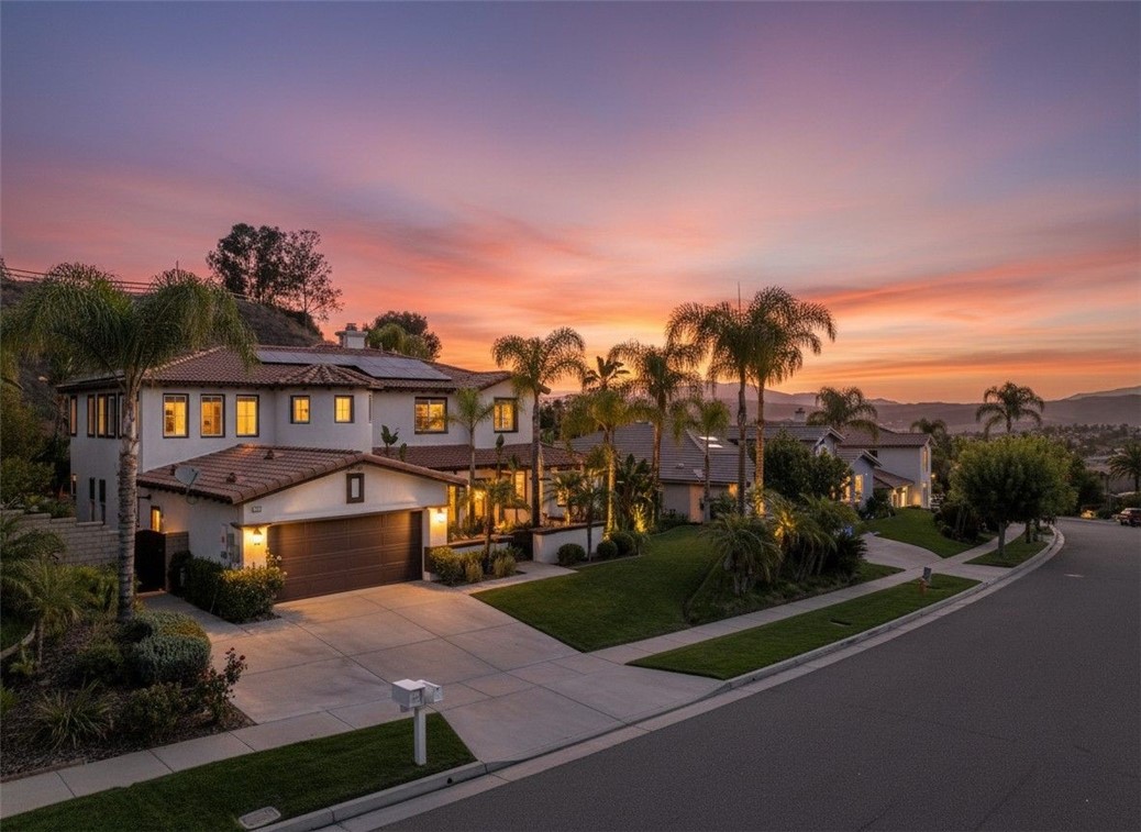 Eagle Glen - Residential
