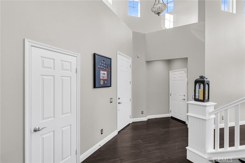 Eagle Glen - Residential