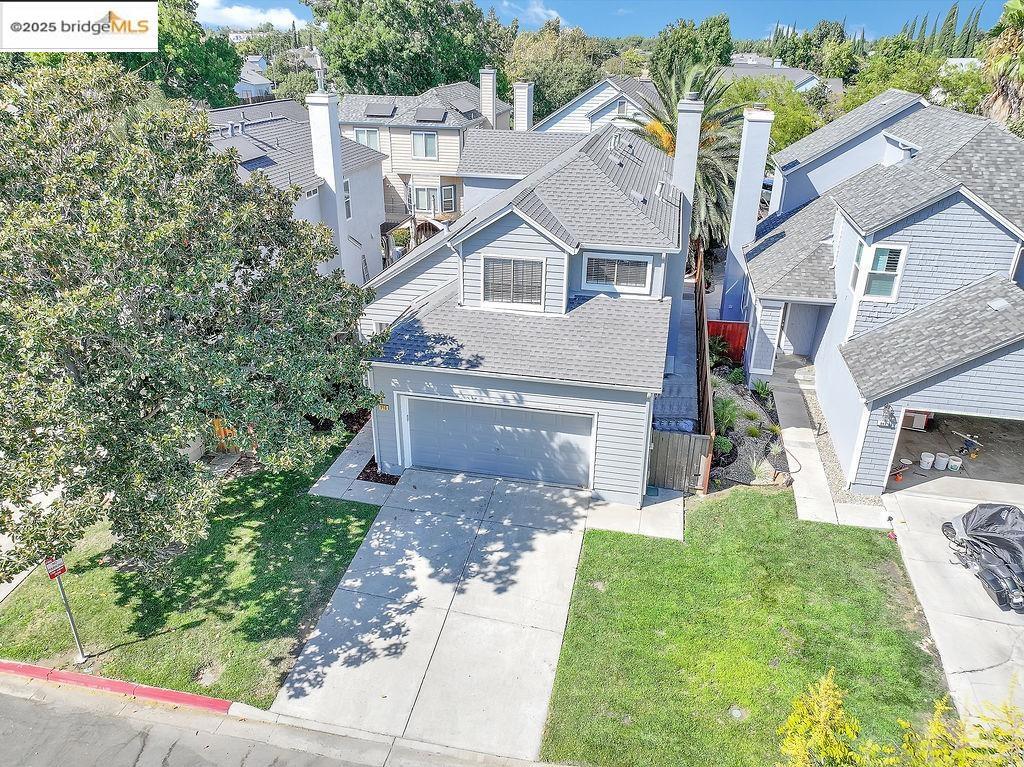 Beautifully remodeled and located in a quiet Brentwood cul de sac! The terrific renovation was just completed in preparation for sale. Located in the Deer Creek development with a community pool, it is walking distance to excellent schools, parks and the Marsh Creek trail system. The home itself shows like new! The kitchen features quartz countertops, an upscale appliance package, a sleek undermount sink, and modern finishes throughout. Durable waterproof plank laminate flooring and 5.25" baseboards run throughout the downstairs of the home, complemented by fresh paint, LED lighting, stylish ceiling fans, and updated fixtures. The bathrooms have been updated with new plumbing fixtures and quartz vanity tops. Outside, it has been freshly painted and the yard has been nicely refreshed. This home is Sparkling clean and ready for move-in—come see for yourself. Open house Saturday from 1-3 and Sunday from 2-4.