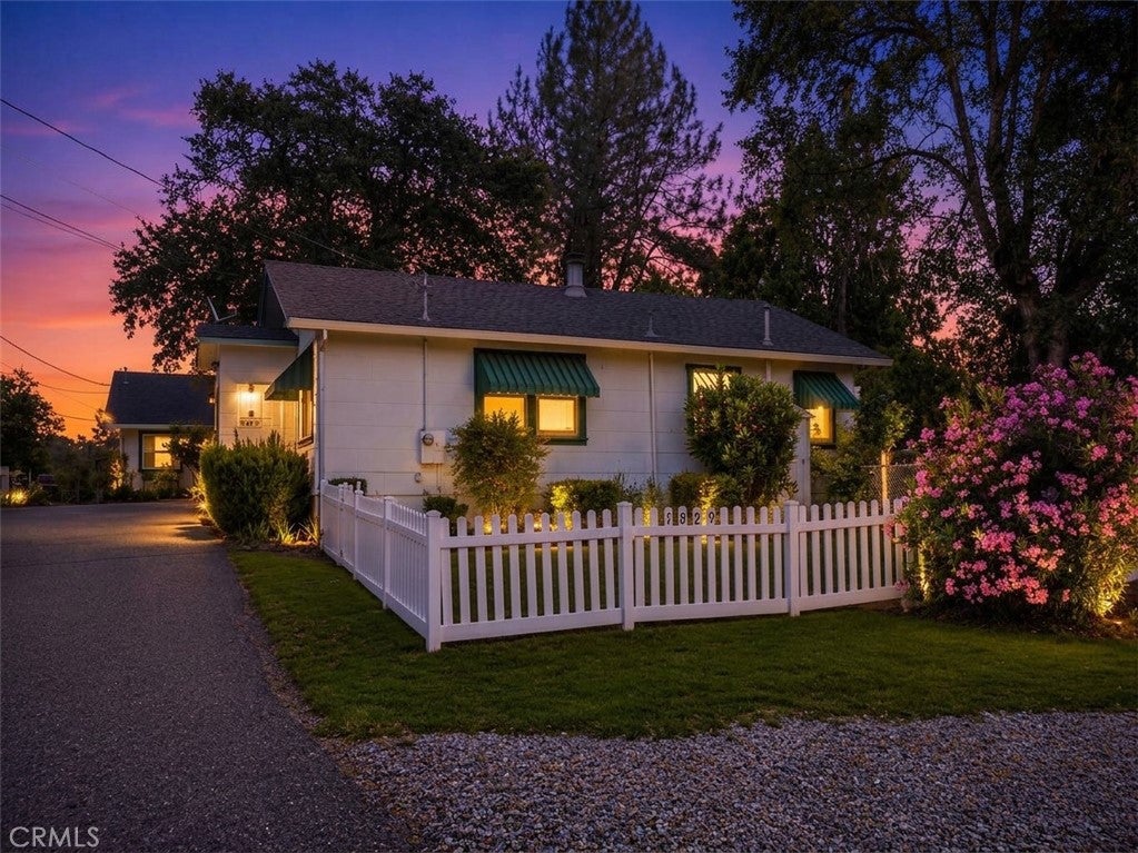 1825 Grand Coulee