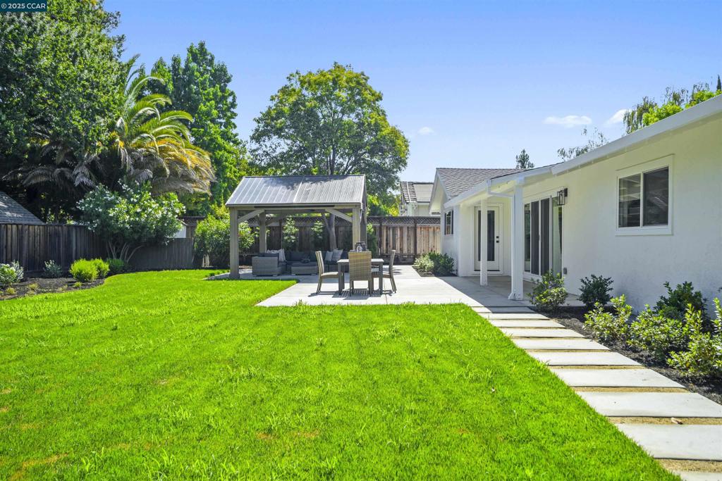 ST. FRANCES PARK - Residential