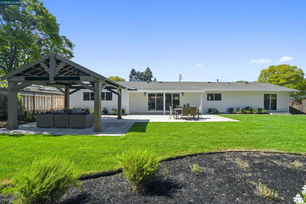 ST. FRANCES PARK - Residential