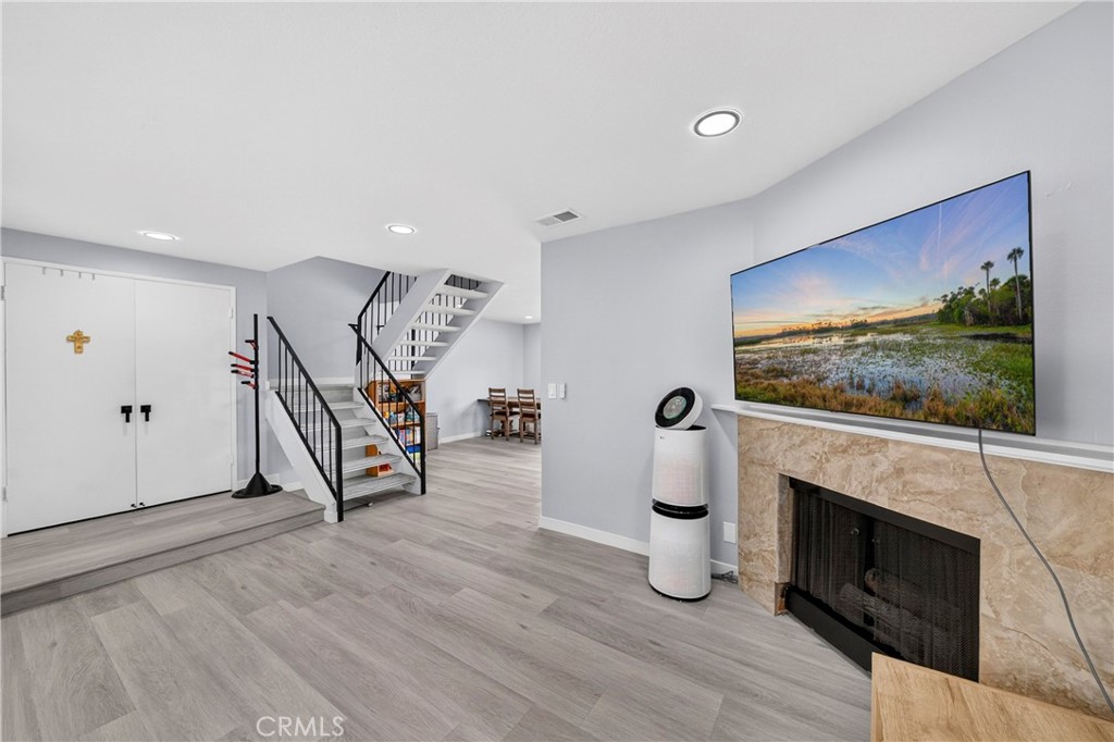 8635 York Circle