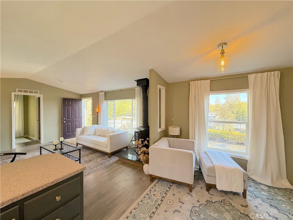 43555 Highway 41 B23
