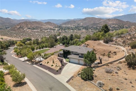 Photo of 2680 Kashmere Canyon Road, Acton, CA 93510 (MLS # SR25144921)