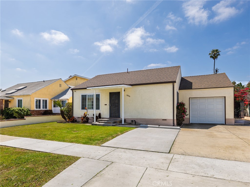 5526 W 118th Place