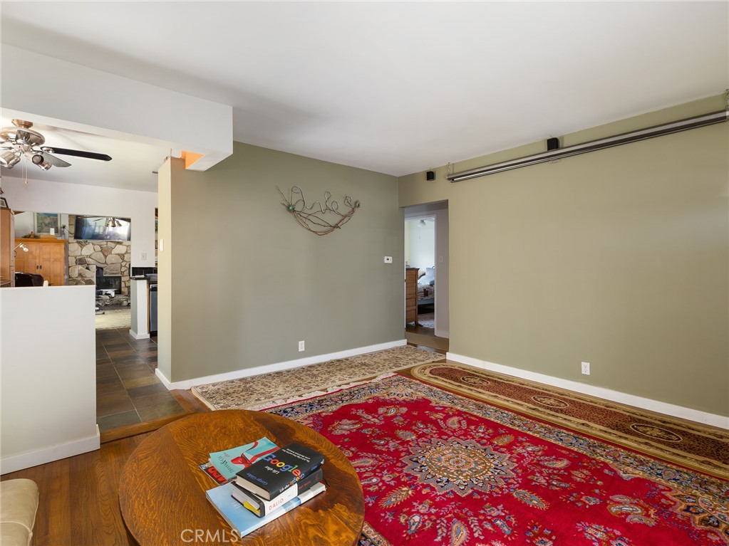 5526 W 118th Place