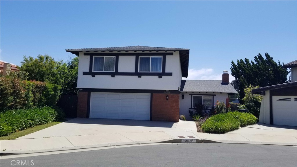 This delightful single-family home sits in a Cul-de-Sac of highly desirable neighborhood of Rancho Palos Verses, just minutes to top-rated schools and Silver Spur Town and Country Shopping Center. Upon entrance, you are amazed by stunning city and canyon views from entire living rooms through two wall glass sliding doors which open to the large wood deck, to the beautiful lush green backyard and tranquil succulent garden.
This 4-bedroom, 3-bathroom move-in ready home features gleaming hardwood floors, central A/C system, brand new roof (2025), fresh interior paint, new window glasses, open kitchen with new countertop, new dishwasher and oven, updated bathrooms, and new light fixtures.
With space for everyone, this home has everything you need to make memories that will last a lifetime.