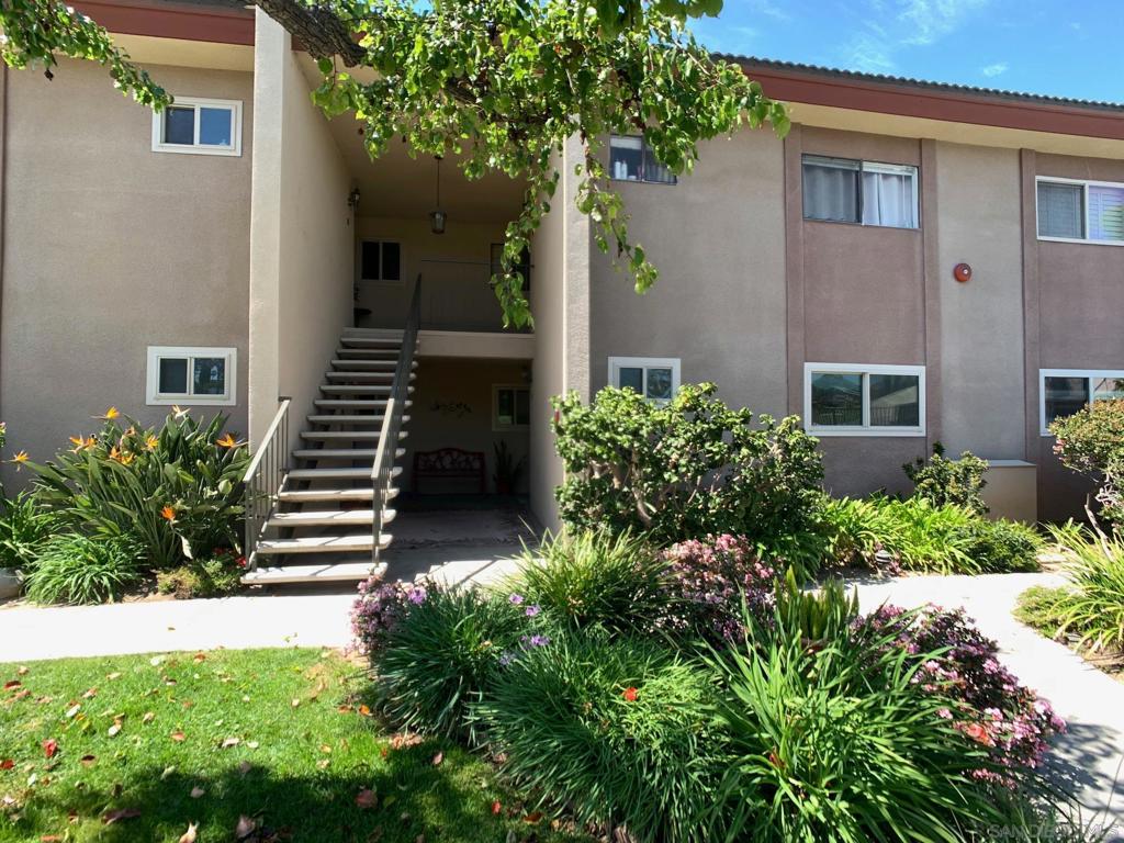 Del Cerro - Residential