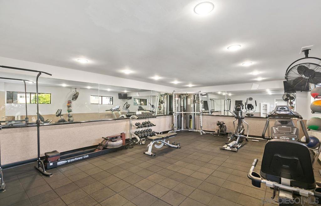 Del Cerro - Residential