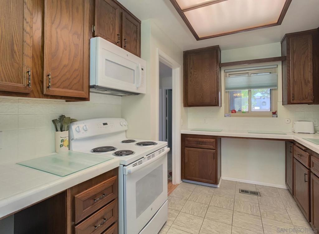 Del Cerro - Residential