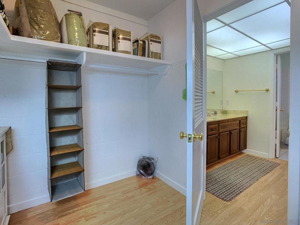 Del Cerro - Residential