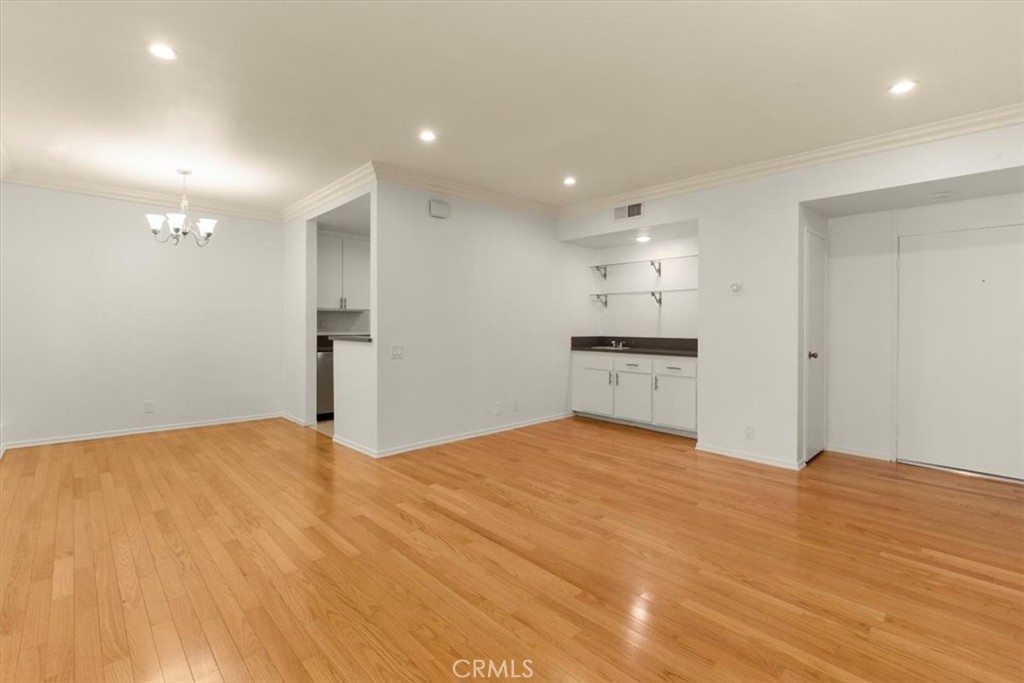 1115 S Elm Drive 207