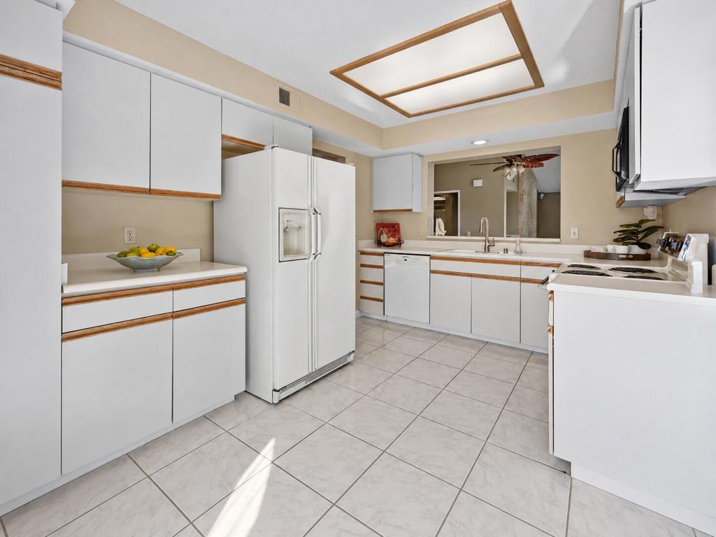 308 Vista Royale Drive