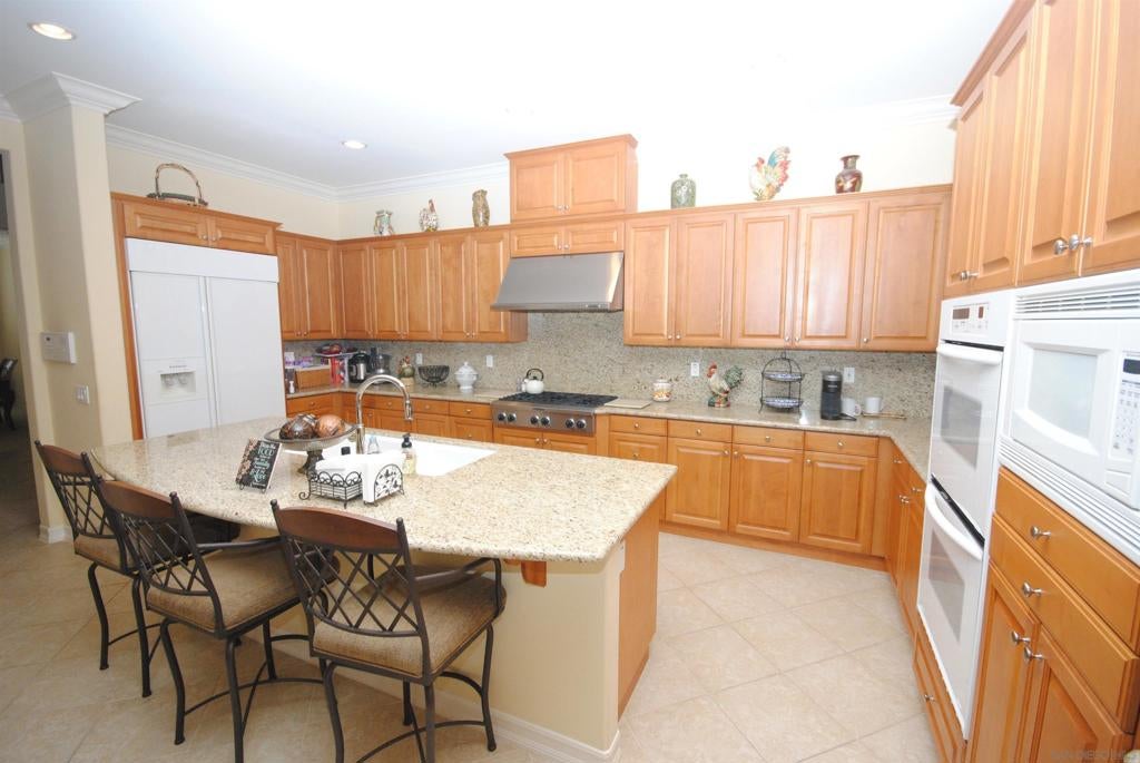 2891 Rancho Cortes