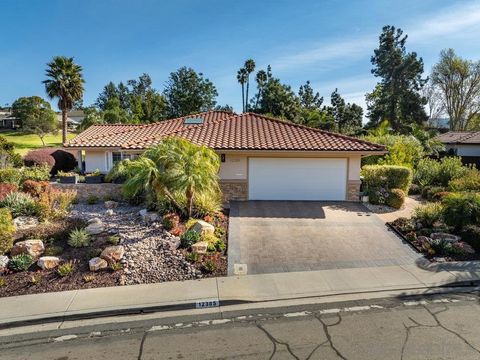 Photo of 12385 Conquistador Way Way, San Diego, CA 92128 (MLS # 260002328SD)