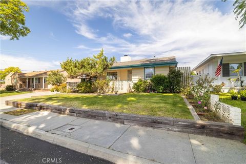 Photo of 14215 La Forge St, Whittier, CA 90605 (MLS # DW26036543)
