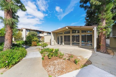 Photo of 23314 Sesame St #D, Torrance, CA 90502 (MLS # DW26053527)