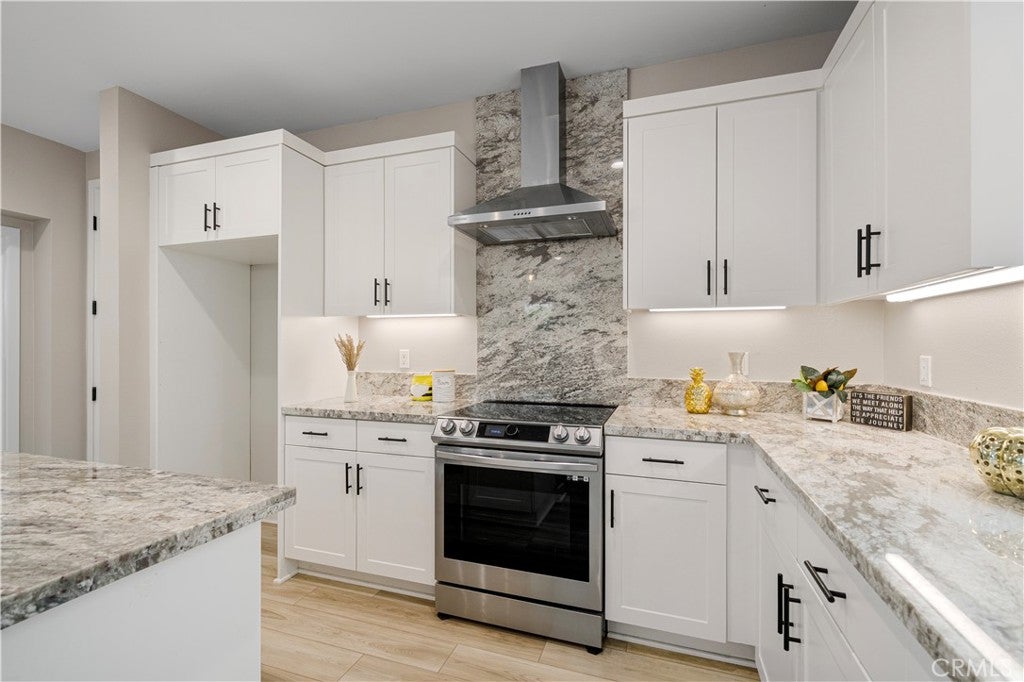 2172 Pearl Walk