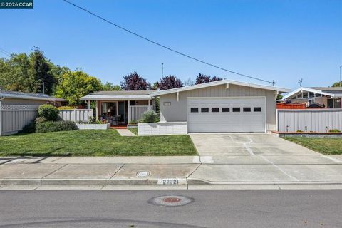 Photo of 27621 Loyola Ave AVE, Hayward, CA 94545 (MLS # 41133452)