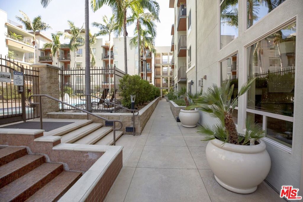 Photo of 100 S Alameda Street #239, Los Angeles, CA 90012 (MLS # 25577231)