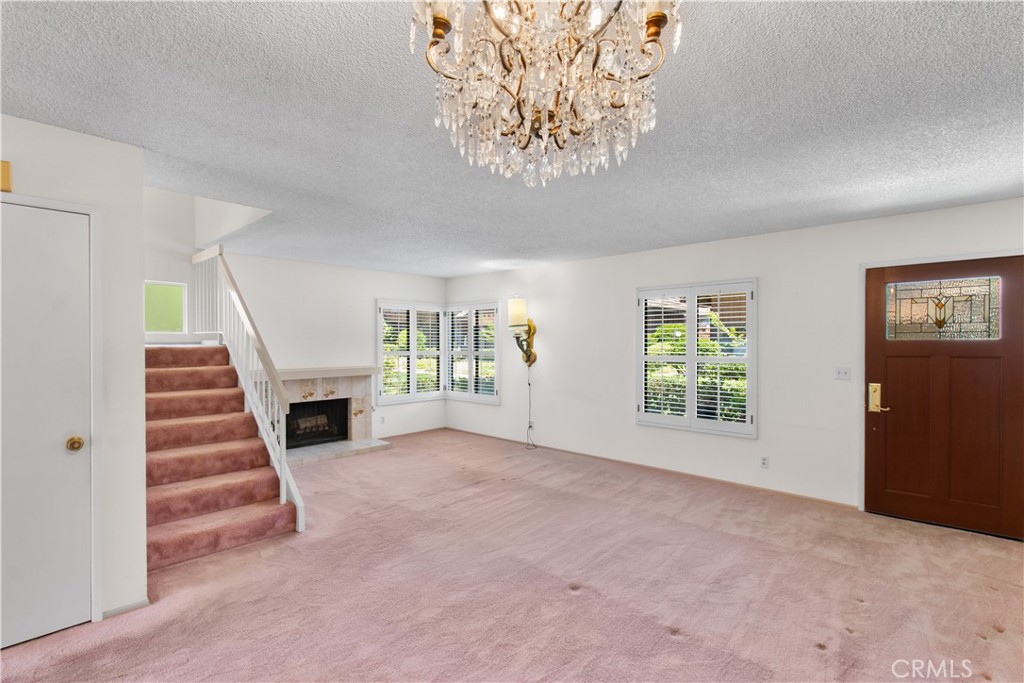 1437 Dalmatia Drive