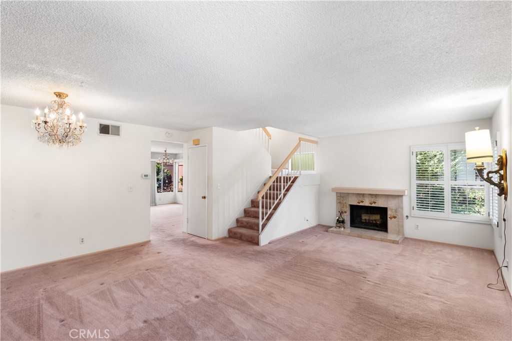1437 Dalmatia Drive